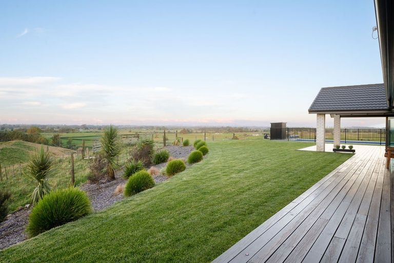 Photo of property in 110 Grove Road, Te Pahu, Hamilton, 3285