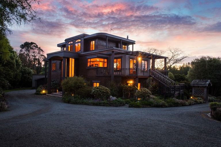 Photo of property in 169 Moonshine Valley Road, Aokautere, Palmerston North, 4471