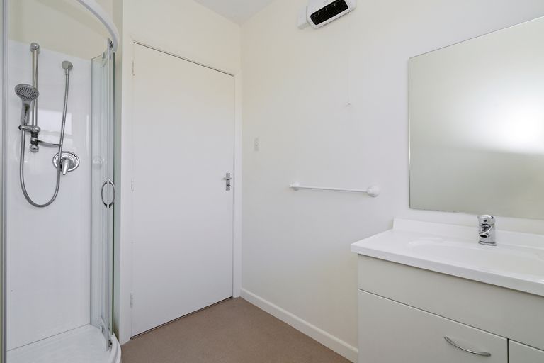 Photo of property in 23 Weir Place, Hoon Hay, Christchurch, 8025