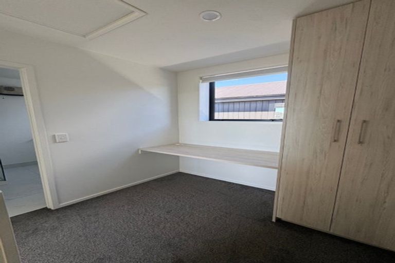 Photo of property in 9/87 Taikata Road, Te Atatu Peninsula, Auckland, 0610