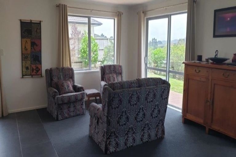 Photo of property in 52 Utopia Park Heights, Welcome Bay, Tauranga, 3112