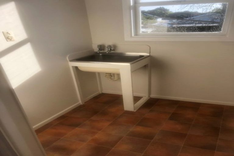 Photo of property in 5/52 Bannerman Road, Morningside, Auckland, 1022