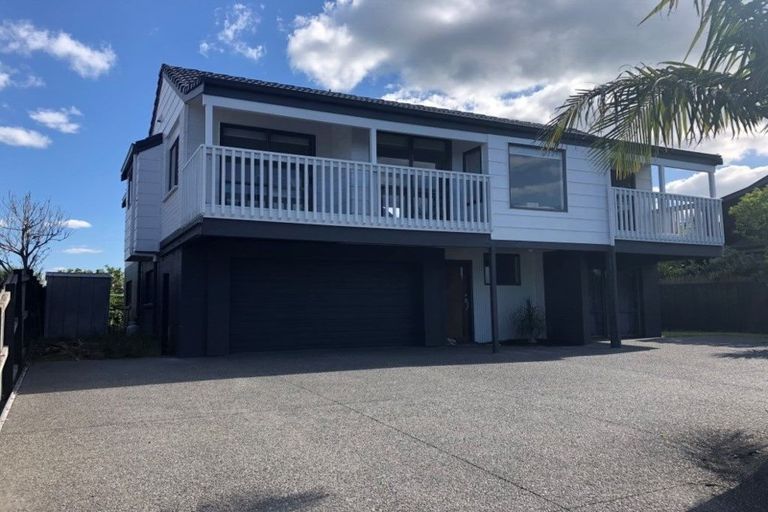 Photo of property in 80 Dickson Road, Papamoa Beach, Papamoa, 3118