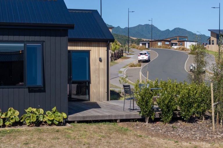 Photo of property in 2 Tunarau Street, Raglan, 3225