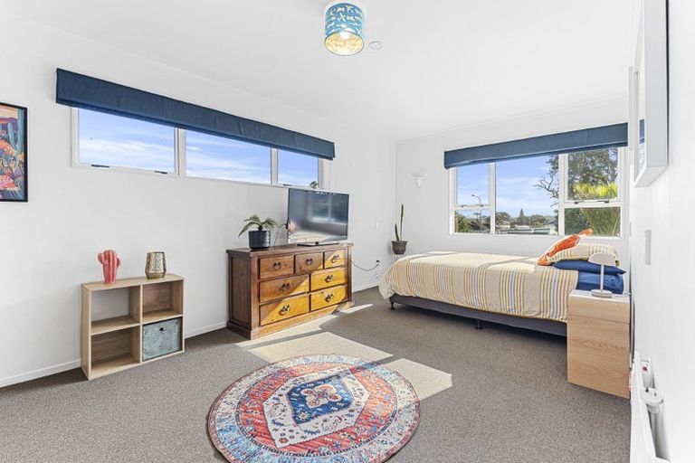 Photo of property in 105 Vivian Street, New Plymouth, 4310