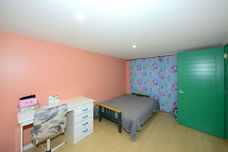 Photo of property in 8 Ward Street, Addington, Christchurch, 8024