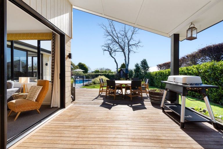 Photo of property in 28 Reynolds Road, Havelock North, 4130