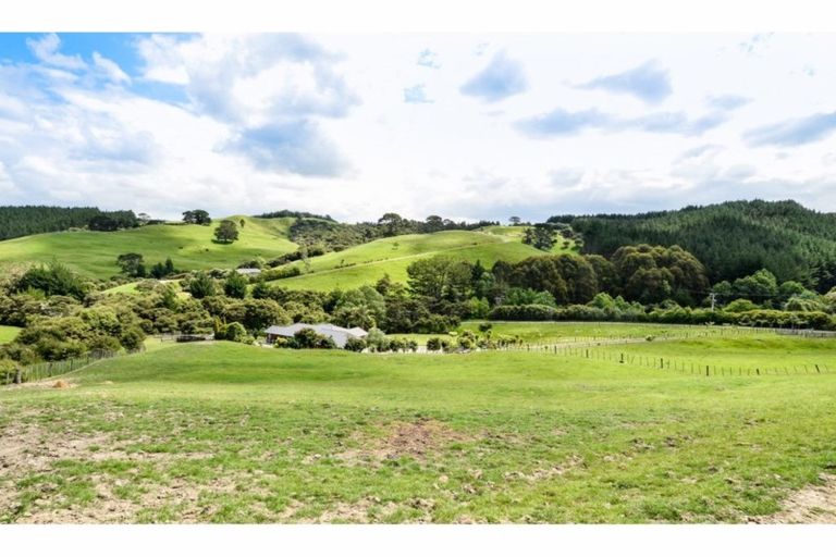 Photo of property in 87 Zanders Road, Helensville, Waimauku, 0882