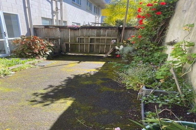Photo of property in 6/20 Willoughby Street, Whitiora, Hamilton, 3200