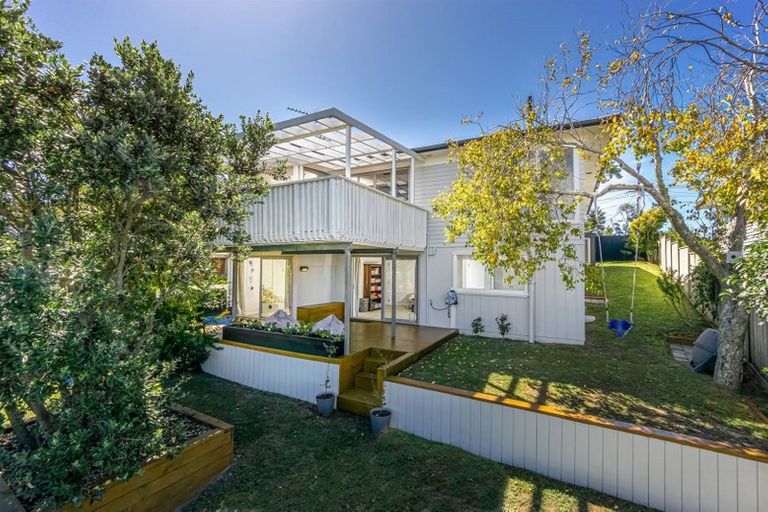 Photo of property in 1/23 Monarch Avenue, Hillcrest, Auckland, 0627