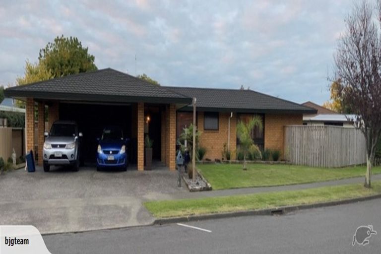 Photo of property in 6 Hetley Crescent, Taradale, Napier, 4112