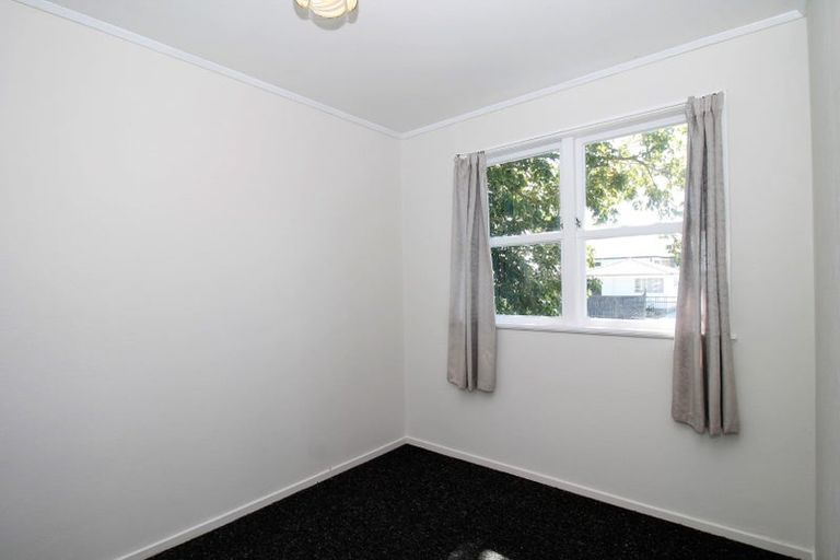 Photo of property in 4 Harrow Place, Manurewa, Auckland, 2102