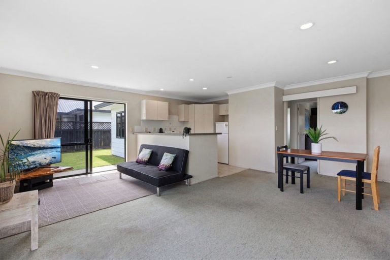Photo of property in 225 Gravatt Road, Papamoa Beach, Papamoa, 3118