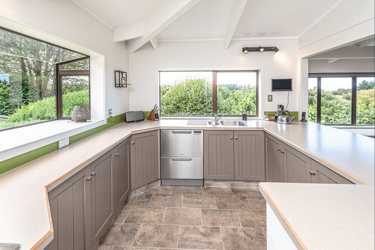 Photo of property in 36 Montgomery Road, Westmere, Whanganui, 4501