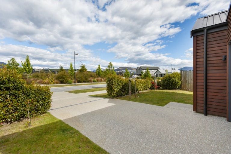Photo of property in 4 Mount Burke Street, Wanaka, 9305