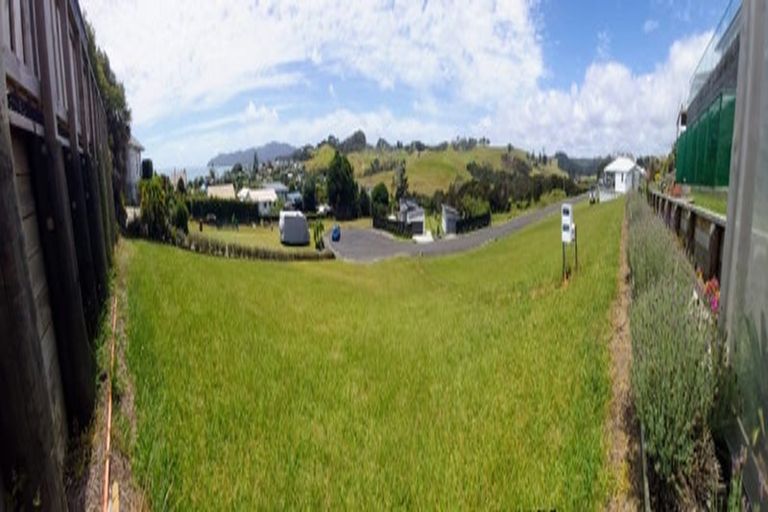 Photo of property in 4 Lori Lane, Coopers Beach, 0420