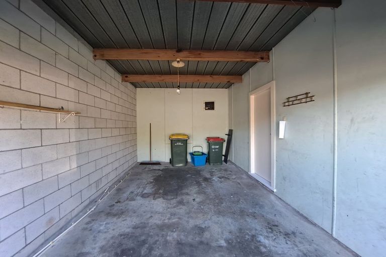 Photo of property in 43 Lismore Street, Strandon, New Plymouth, 4312