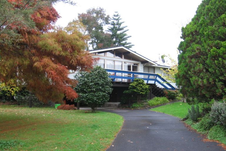 Photo of property in 12 Pennycook Place, Sunnyhills, Auckland, 2010