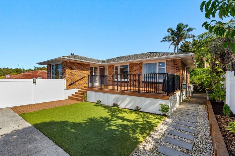 Photo of property in 1/10 Stanaway Street, Hillcrest, Auckland, 0627