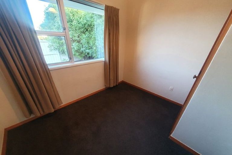 Photo of property in 6 Blairdon Place, Bishopdale, Christchurch, 8053