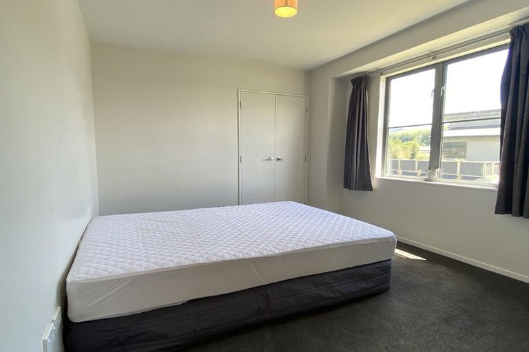 Photo of property in 15 Rere Road, Lake Hayes, Queenstown, 9304