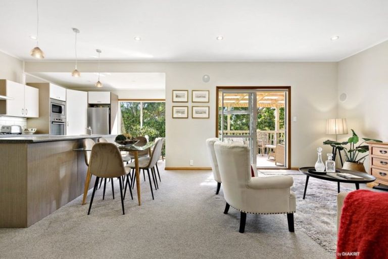 Photo of property in 109 Totara Road, Miramar, Wellington, 6022