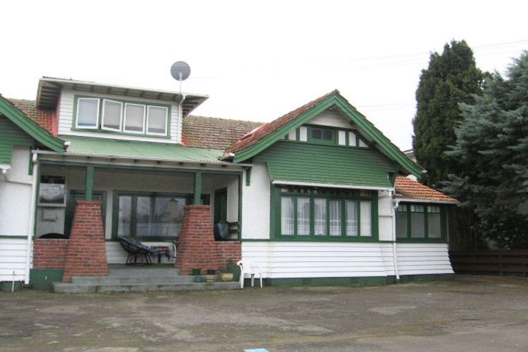 Photo of property in 17 Titoki Street, Palmerston North, 4414