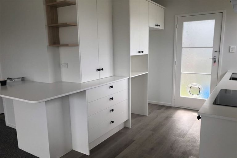 Photo of property in 25 Millers Road, Brookfield, Tauranga, 3110