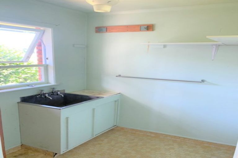 Photo of property in 31 Kensington Place, Fairfield, Hamilton, 3214