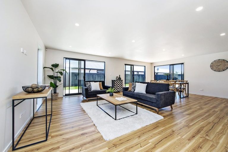 Photo of property in 6 Turin Avenue, Rolleston, 7615