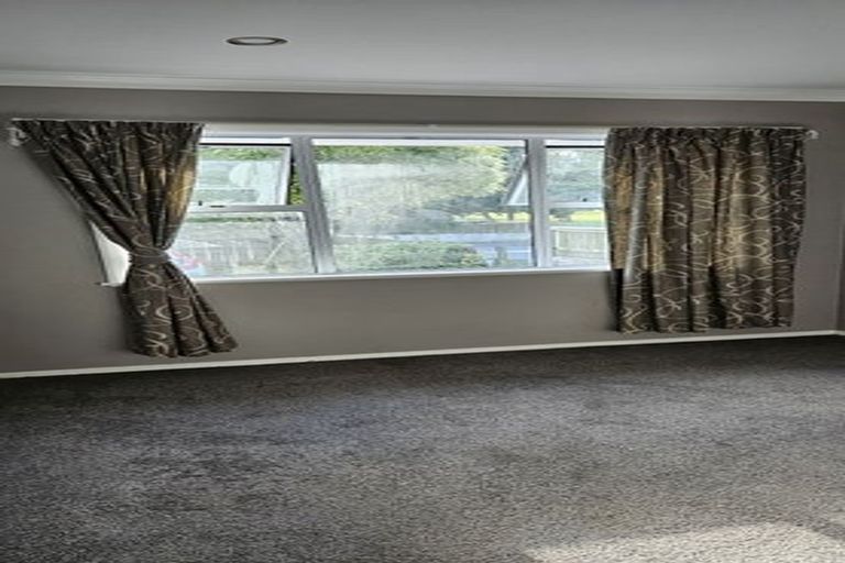 Photo of property in 92 Pine Avenue, Ebdentown, Upper Hutt, 5018