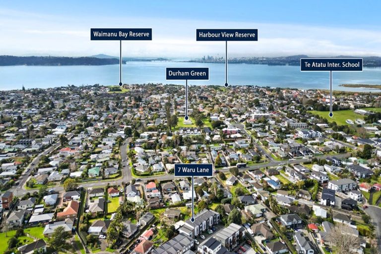 Photo of property in 7 Waru Lane, Te Atatu Peninsula, Auckland, 0610