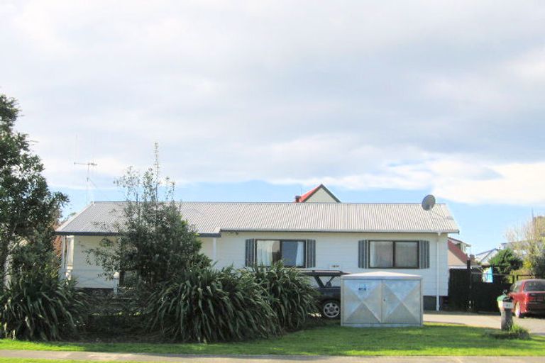 Photo of property in 41 Topaz Drive, Papamoa Beach, Papamoa, 3118