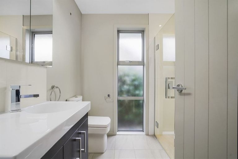 Photo of property in 12 The Rocks, Flagstaff, Hamilton, 3210