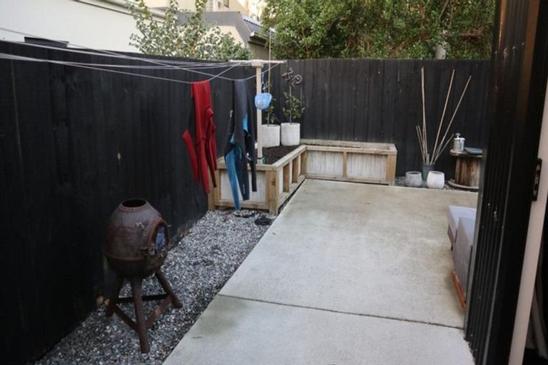 Photo of property in 9b Tonks Street, North New Brighton, Christchurch, 8083