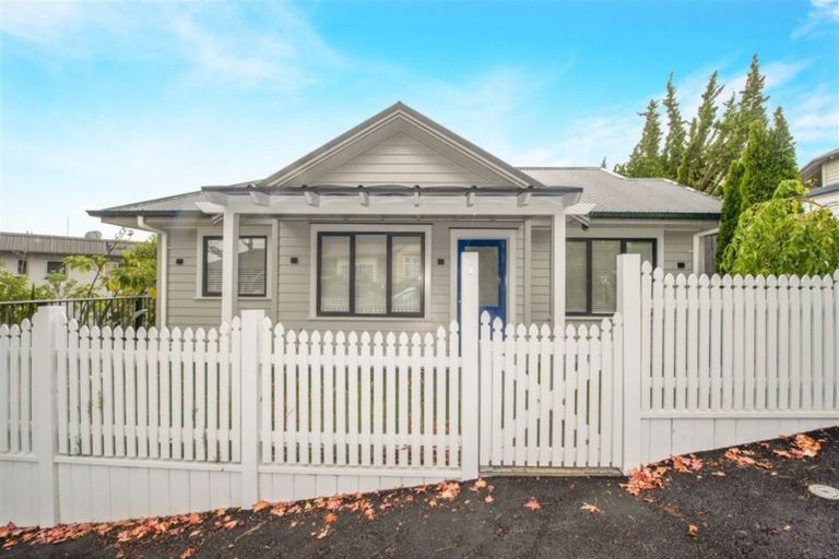 Photo of property in 1/2 Moana Street, Ohope, 3121