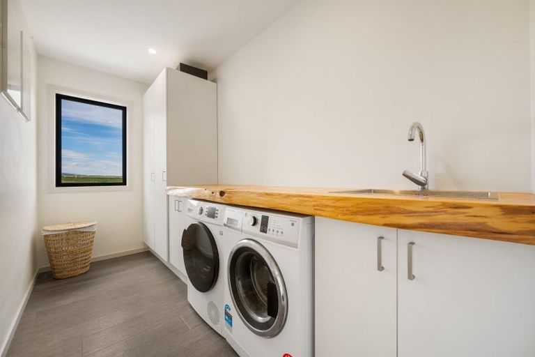 Photo of property in 45 Stella Way, Waikerikeri, Alexandra, 9391