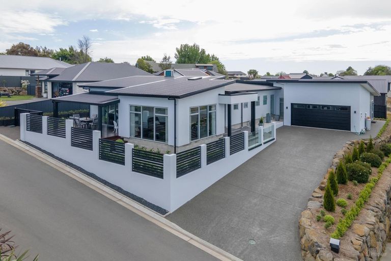 Photo of property in 28 Meadowstone Street, Gleniti, Timaru, 7910