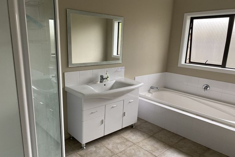 Photo of property in 5 Christy Brown Place, Leamington, Cambridge, 3432