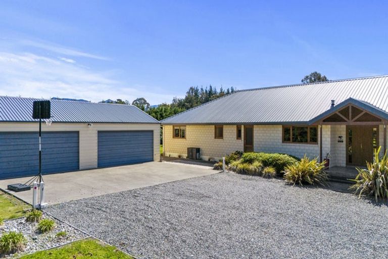 Photo of property in 14 Cooper Street, Wairau Valley, Blenheim, 7271