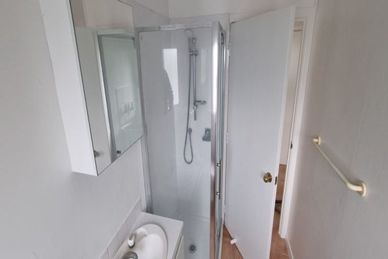 Photo of property in 7 Harrison Avenue, Belmont, Auckland, 0622