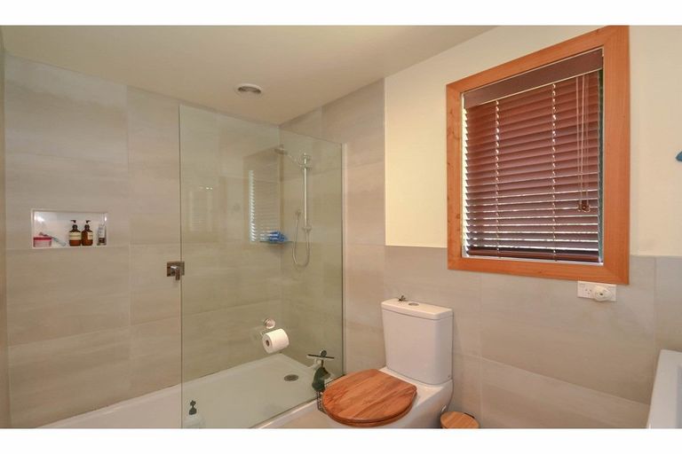 Photo of property in 73 Keri Downs Road, Kerikeri, 0294