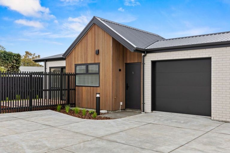 Photo of property in 1/30 Clyde Road, Upper Riccarton, Christchurch, 8041