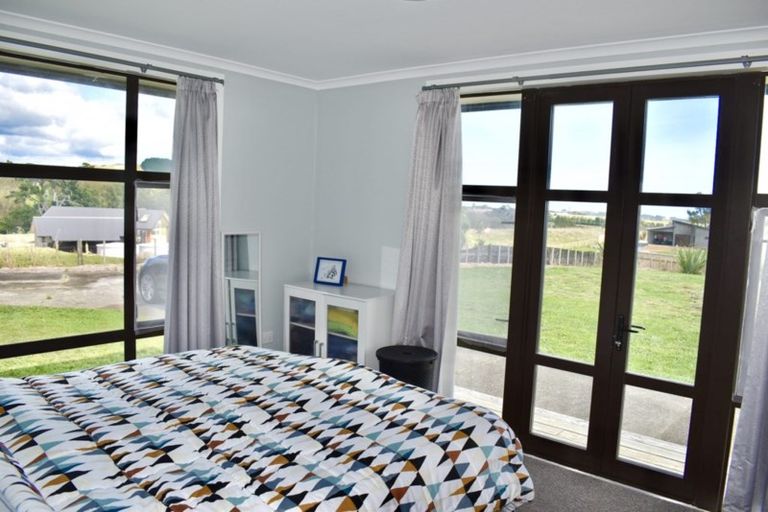 Photo of property in 42 Tame Porati Street, Manakau, Levin, 5573