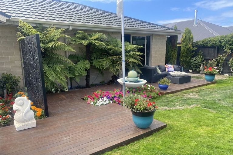 Photo of property in 16 Torrey Pines, Waimairi Beach, Christchurch, 8083
