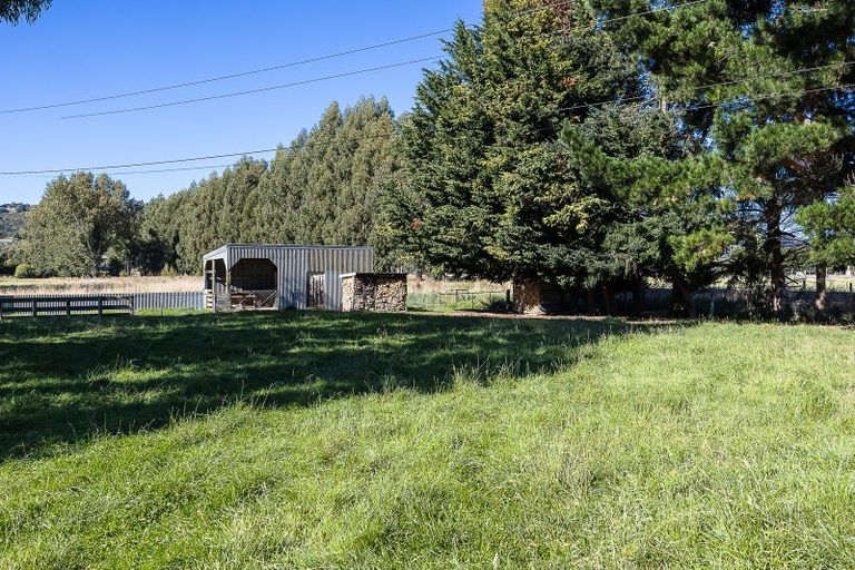 Photo of property in 244 Factory Road, Mosgiel, 9092