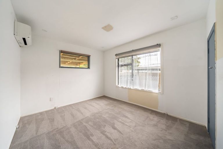 Photo of property in 43 Donnelley Drive, Wainuiomata, Lower Hutt, 5014