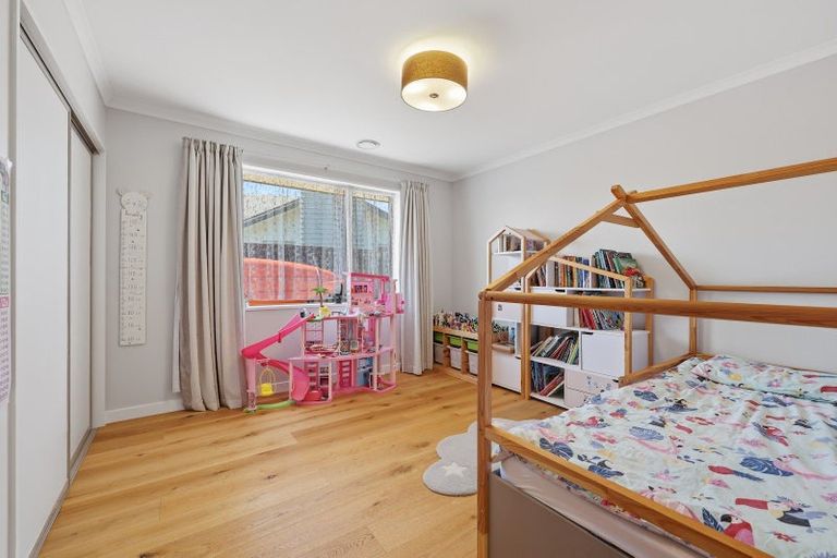 Photo of property in 8 Silver Springs Boulevard, Mosgiel, 9024