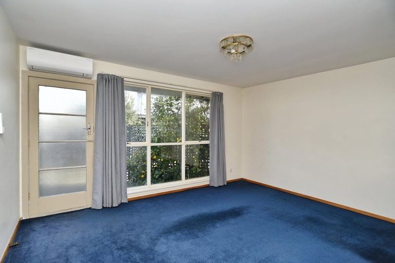 Photo of property in 4/327 Gloucester Street, Christchurch Central, Christchurch, 8011