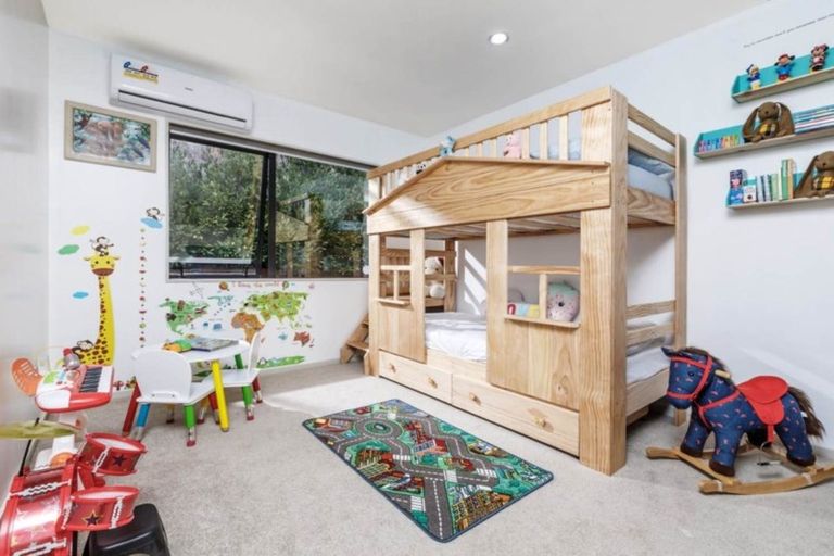 Photo of property in 39 Aberley Road, Schnapper Rock, Auckland, 0632